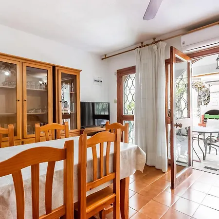 Appartement Awesome In El Campello